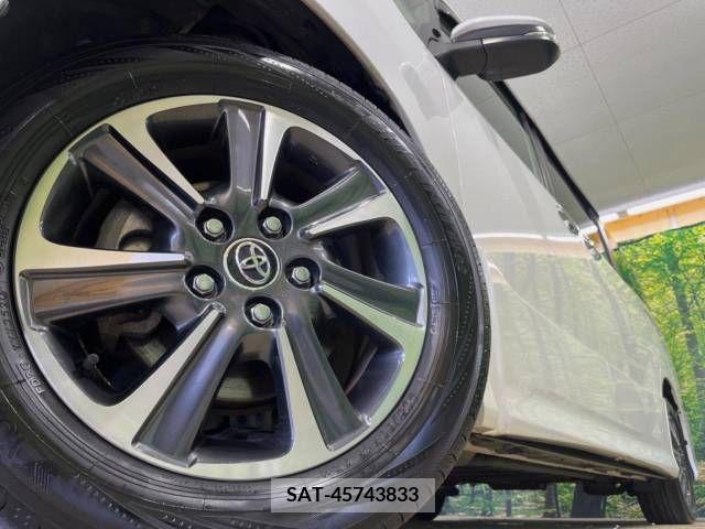 Toyota NOAH 2018-06 279462-14