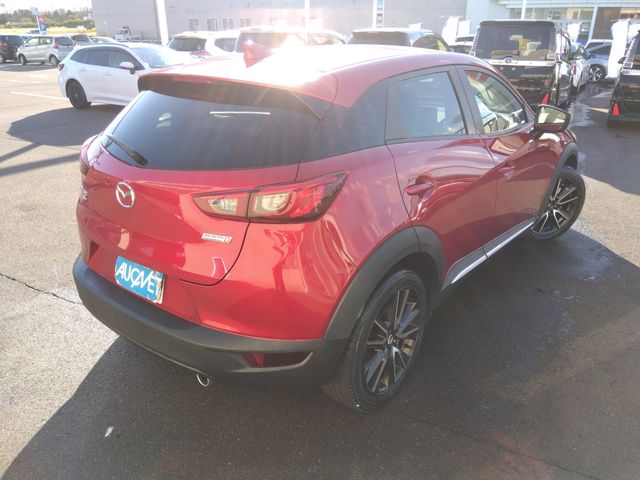Mazda CX-3 2015-09 180680-1
