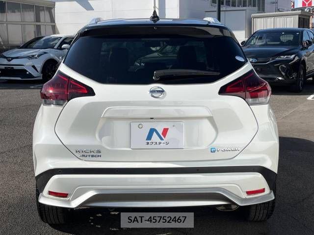Nissan KICKS 2021-09 211694-15