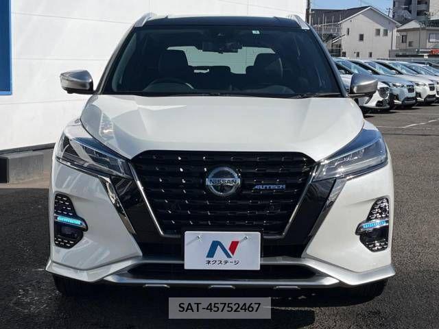 Nissan KICKS 2021-09 211694-14