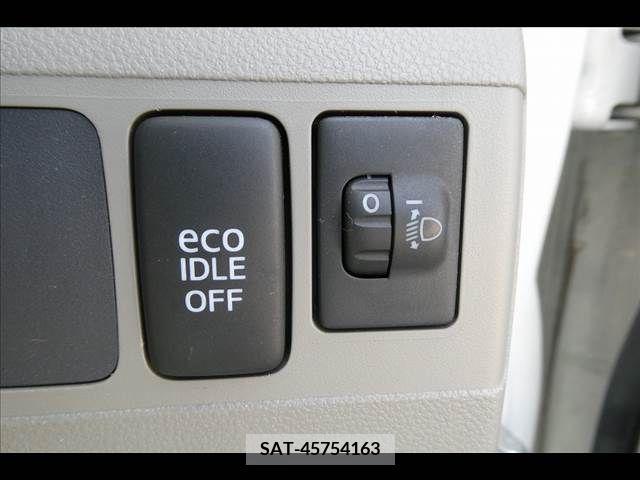 Daihatsu MOVE CONTE 2013-04 278220-6