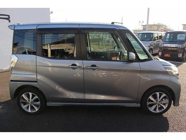 Nissan DAYZ ROOX 2016-02 189075-2