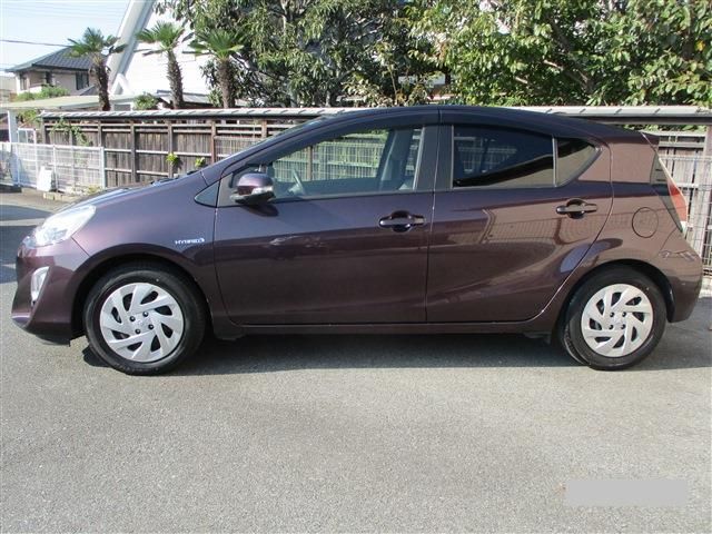 Toyota AQUA 2016-01 16792-3
