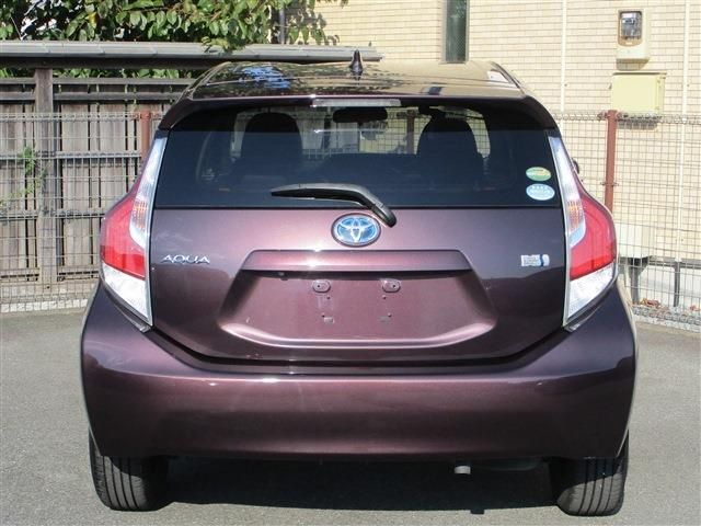 Toyota AQUA 2016-01 16792-5