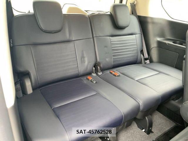 Nissan SERENA 2023-06 384563-12