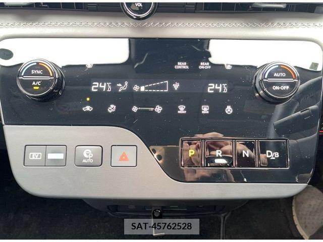 Nissan SERENA 2023-06 384563-7