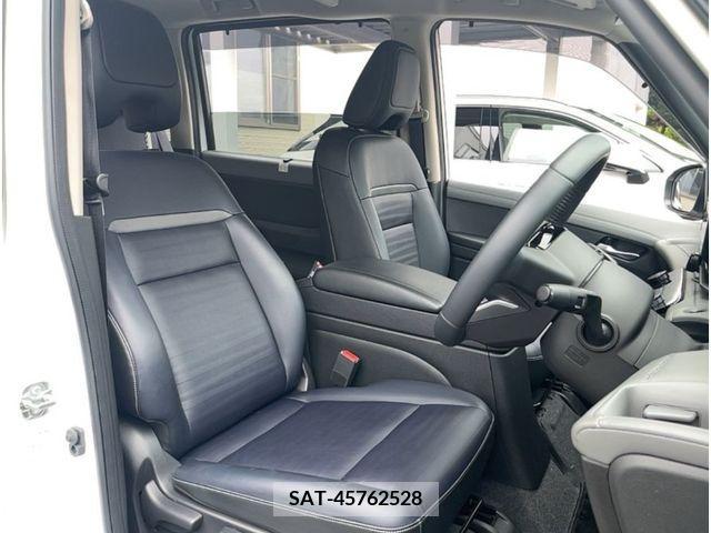 Nissan SERENA 2023-06 384563-1