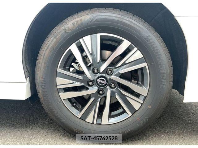Nissan SERENA 2023-06 384563-17