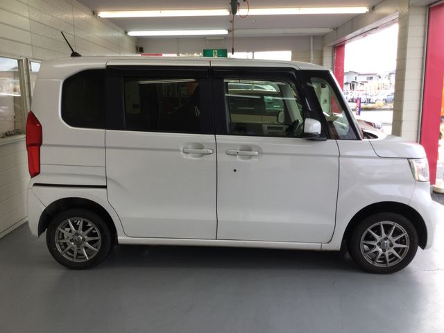 Honda N BOX 2018-06 13627-5