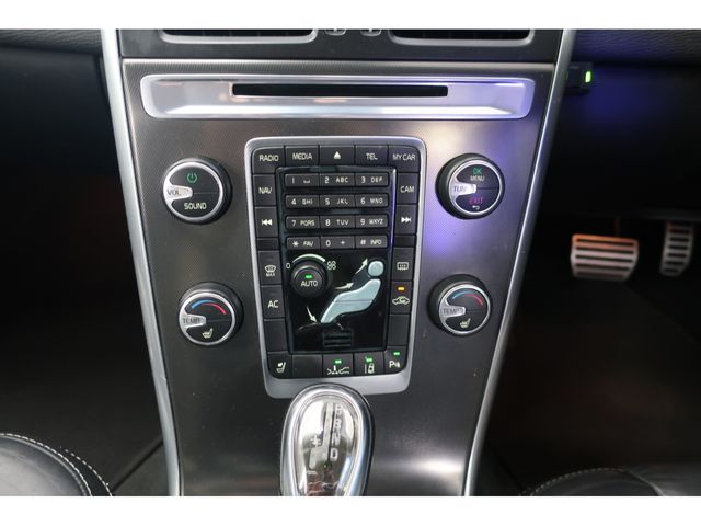 Volvo XC60 2013-06 2995-21