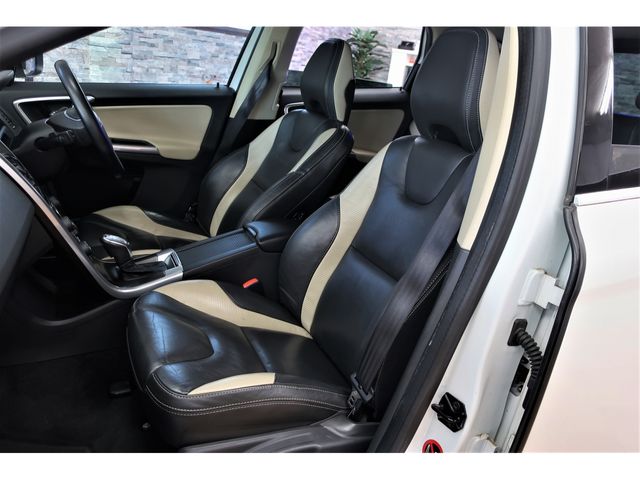 Volvo XC60 2013-06 2995-24