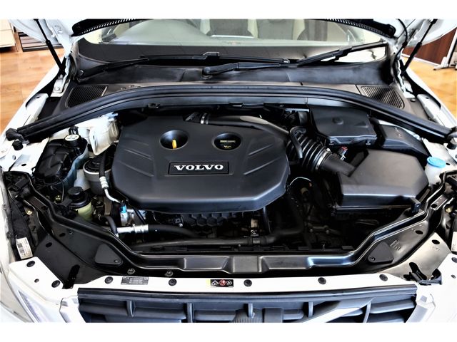 Volvo XC60 2013-06 2995-10