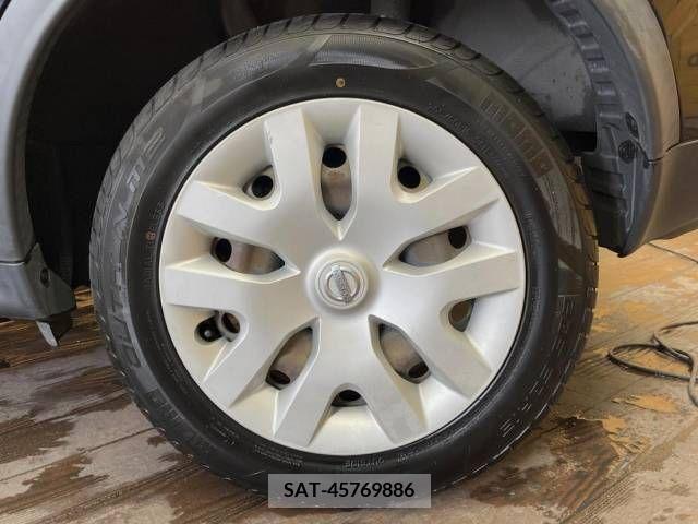 Nissan JUKE 2013-05 227315-10