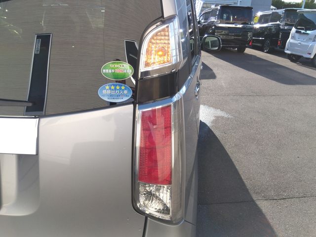Honda N-WGN 2018-10 14025-6