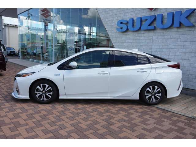Toyota PRIUS PHV 2021-11 22801-1
