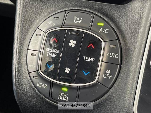 Toyota VOXY 2015-07 321459-7