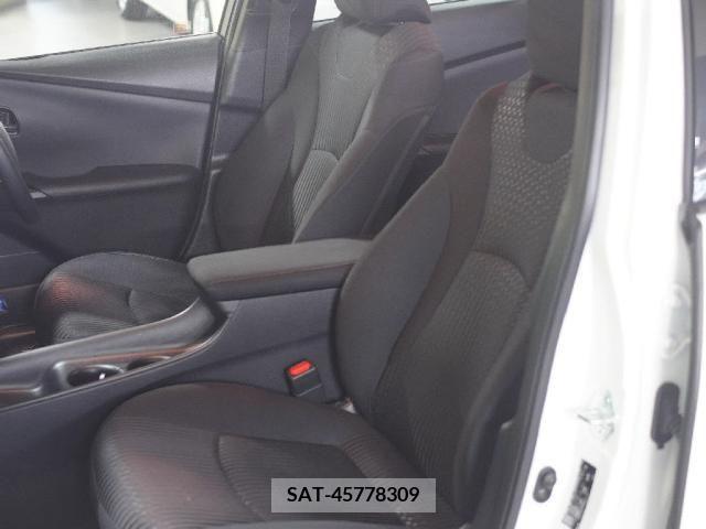 Toyota PRIUS 2018-05 330568-25