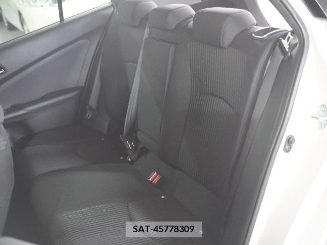 Toyota PRIUS 2018-05 330568-20