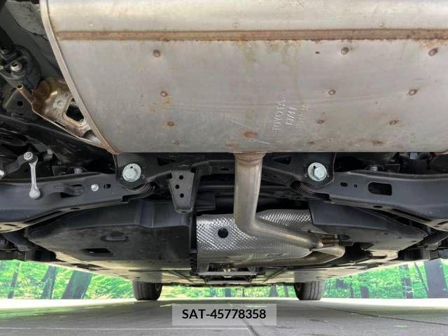 Toyota PRIUS 2021-04 282150-19