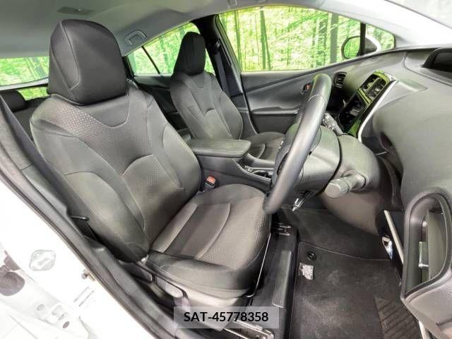 Toyota PRIUS 2021-04 282150-8