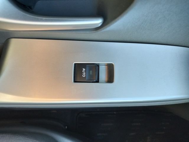 Toyota PRIUS ALPHA 2012-07 182550-26