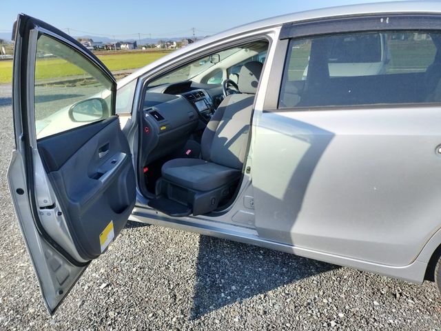 Toyota PRIUS ALPHA 2012-07 182550-7