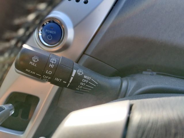 Toyota PRIUS ALPHA 2012-07 182550-19