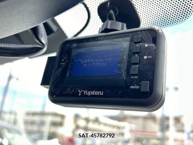 Nissan NOTE 2015-10 378375-27