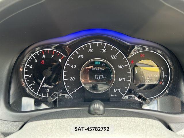 Nissan NOTE 2015-10 378375-22