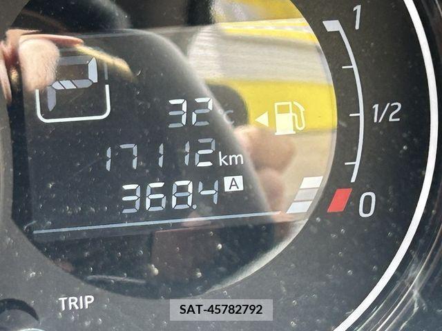 Nissan NOTE 2015-10 378375-21