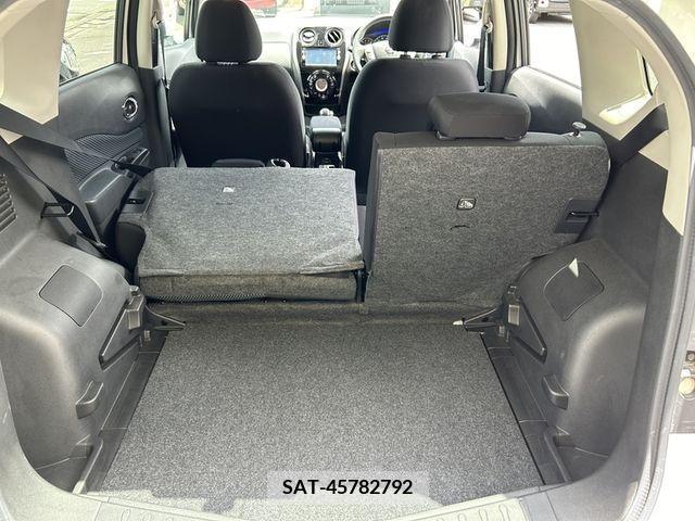 Nissan NOTE 2015-10 378375-18