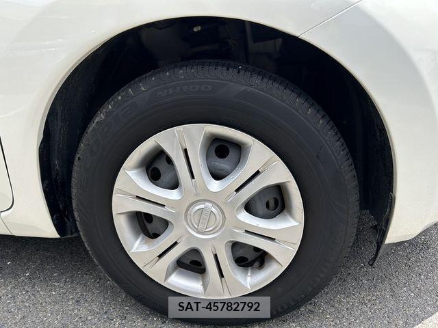 Nissan NOTE 2015-10 378375-8