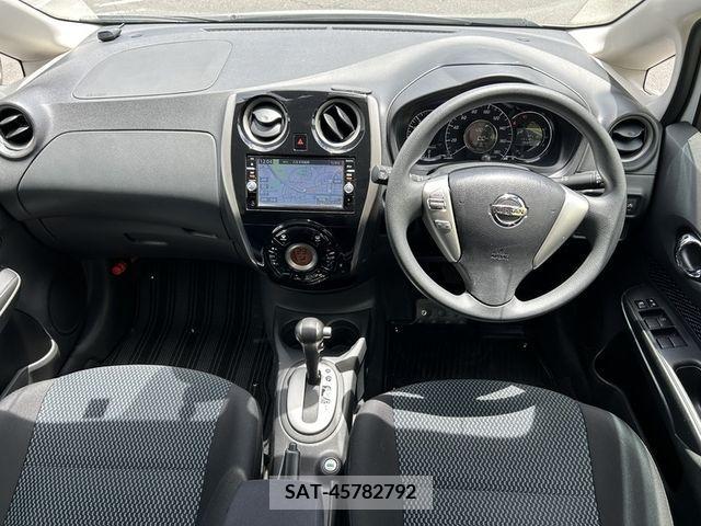 Nissan NOTE 2015-10 378375-11