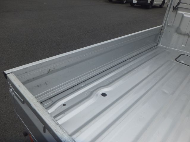 Suzuki CARRY TRUCK 2017-04 3753-10