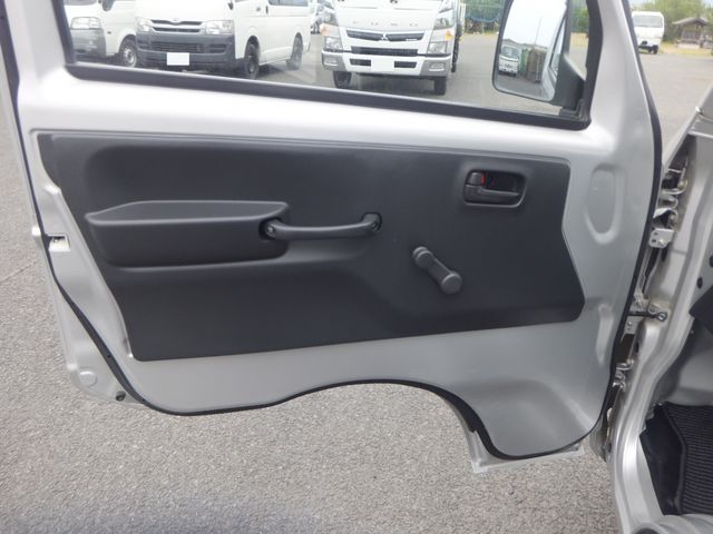 Suzuki CARRY TRUCK 2017-04 3753-25