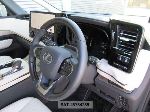 Lexus LM 2024-01 275492-14