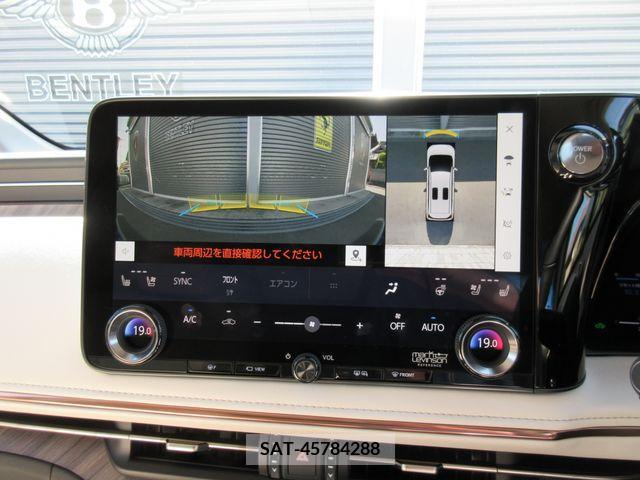 Lexus LM 2024-01 275492-15