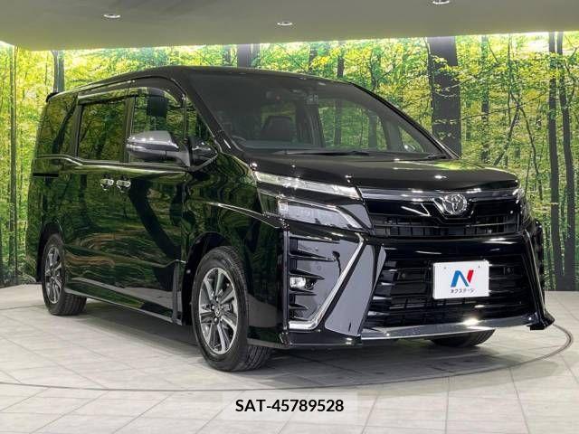 Toyota VOXY 2021-07 321715-17