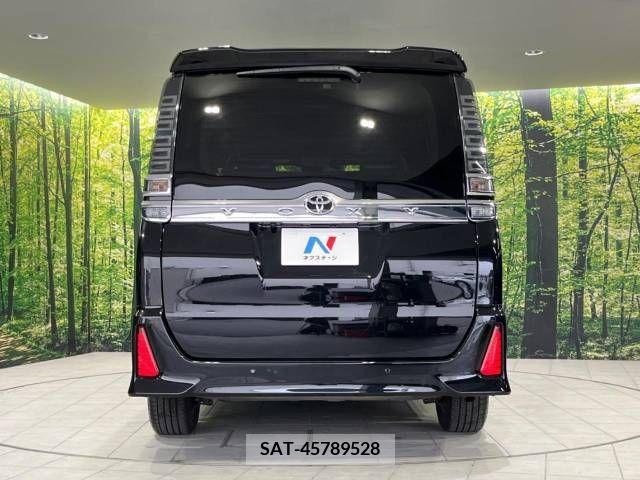 Toyota VOXY 2021-07 321715-16