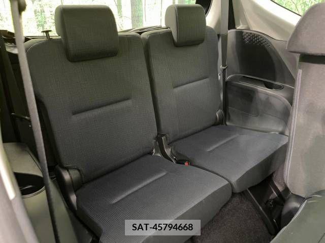 Toyota SIENTA 2016-07 223779-10