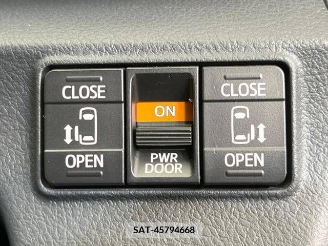 Toyota SIENTA 2016-07 223779-5