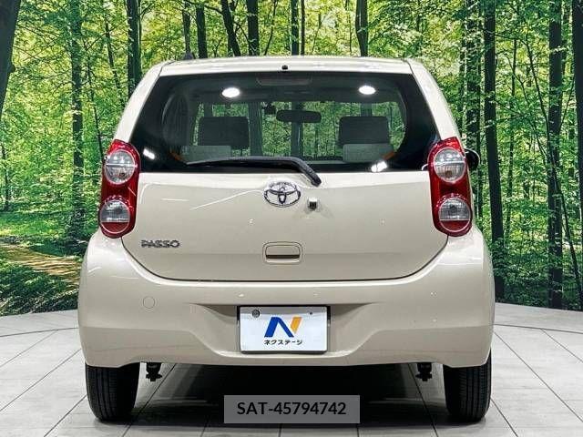 Toyota PASSO 2011-11 308617-17