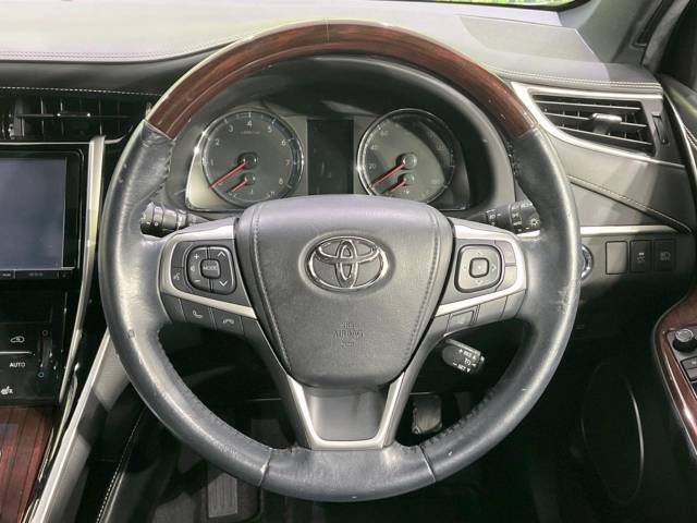 Toyota HARRIER 2014-11 185253-11