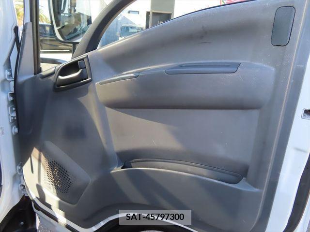 Mazda TITAN 2012-09 204803-12