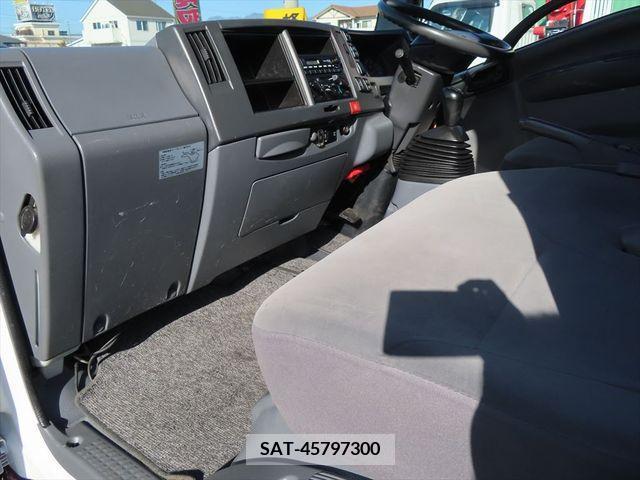 Mazda TITAN 2012-09 204803-6