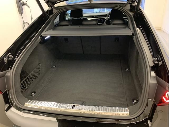 Audi A7 2019-07 16593-16
