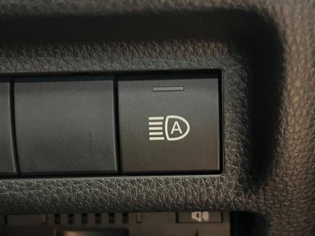 Toyota RAV4 2019-07 8094-8