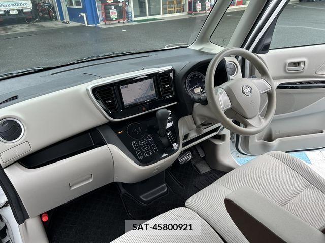 Nissan ROOX 2019-03 323900-15