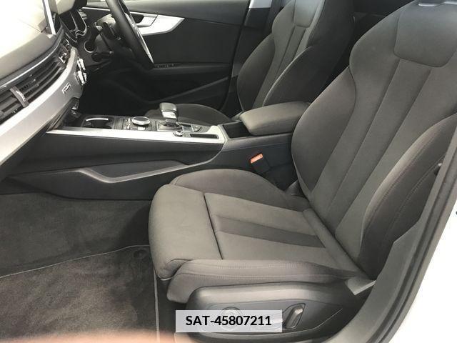 Audi A4 2016-07 349071-28