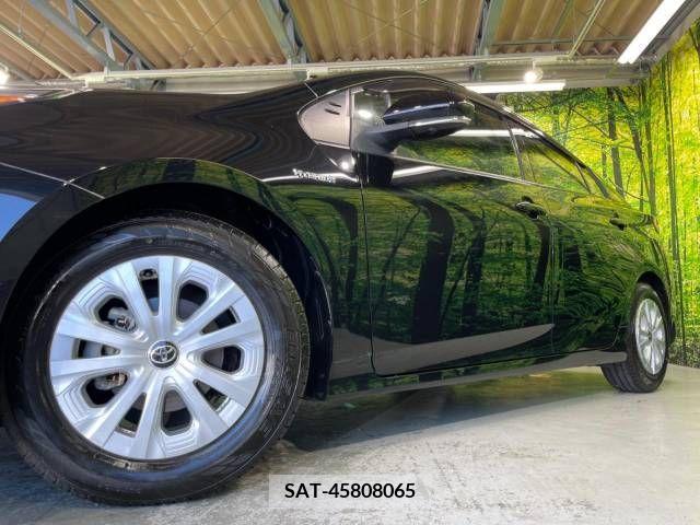 Toyota PRIUS 2019-12 393443-14